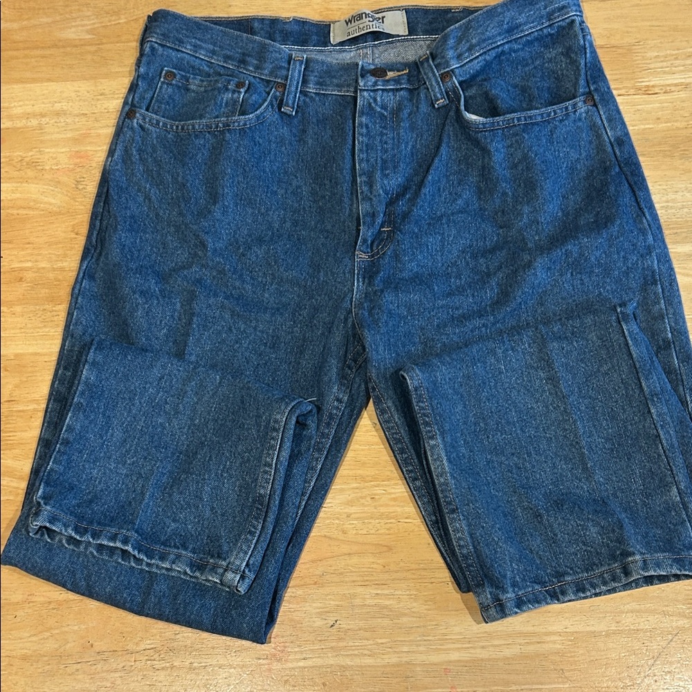Wrangler Classic Blue Jeans for Men